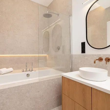 Slowackiego Elegant By Renters *